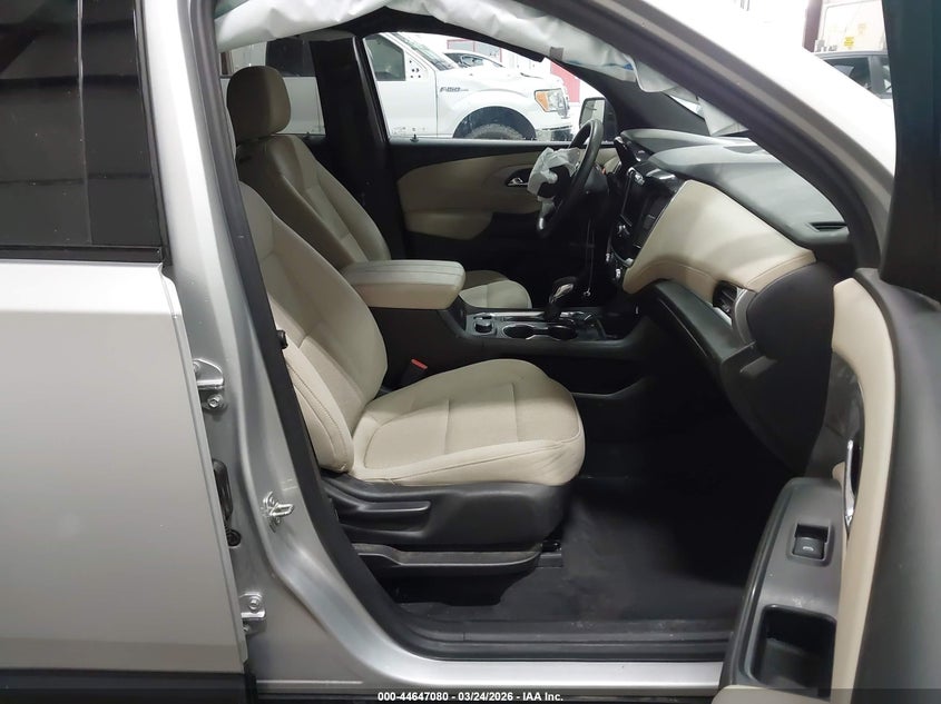 2022 Chevrolet Traverse Awd Ls