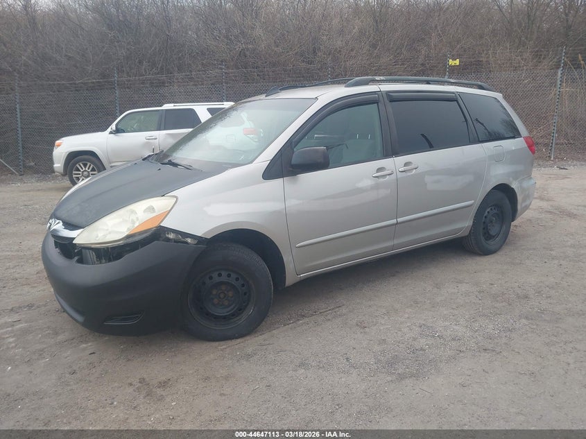 2006 Toyota Sienna Le