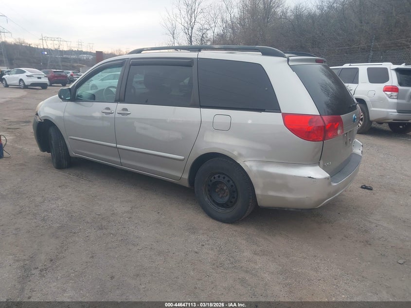 2006 Toyota Sienna Le