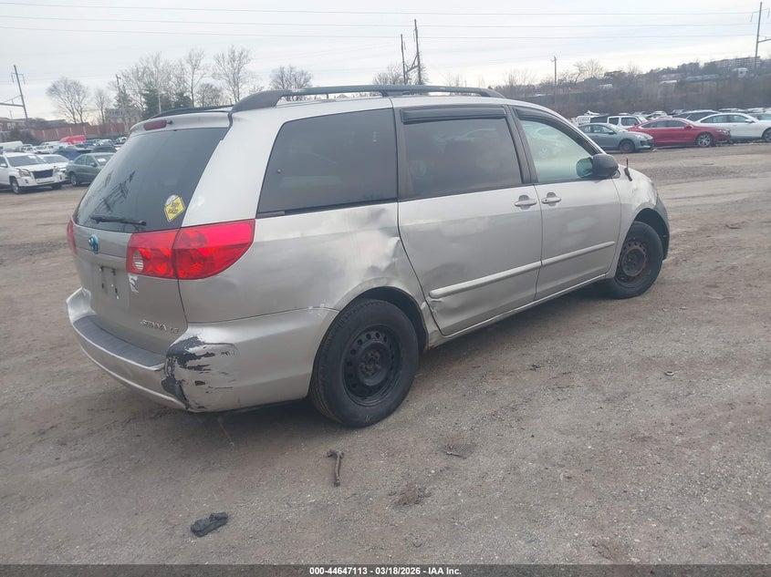 2006 Toyota Sienna Le