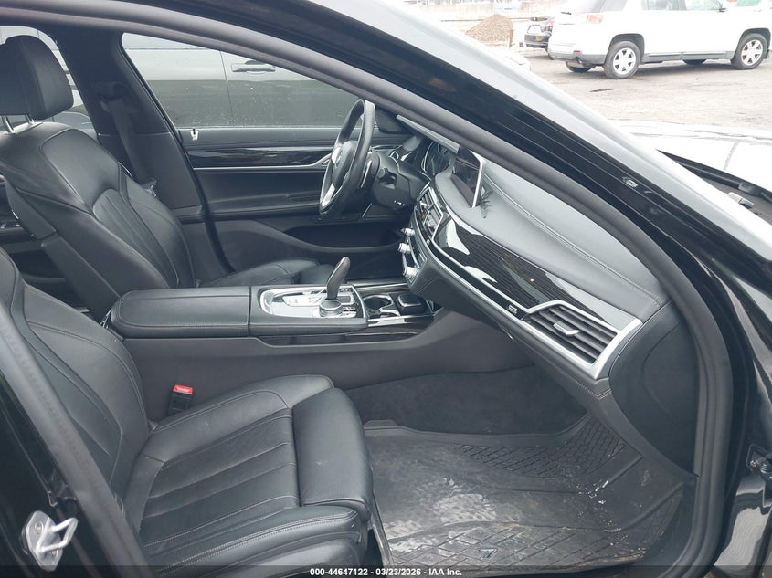 2019 BMW 740I xDrive