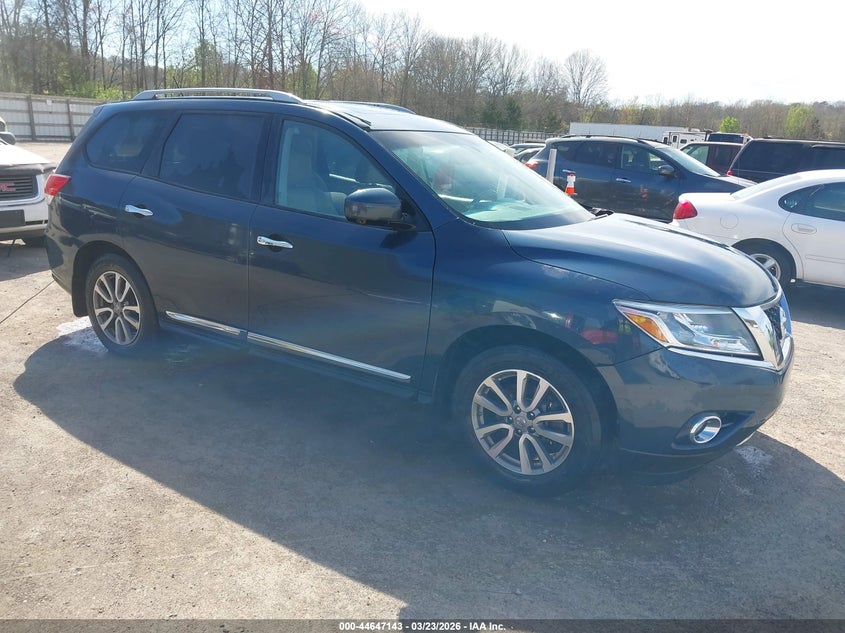 2015 Nissan Pathfinder Sl