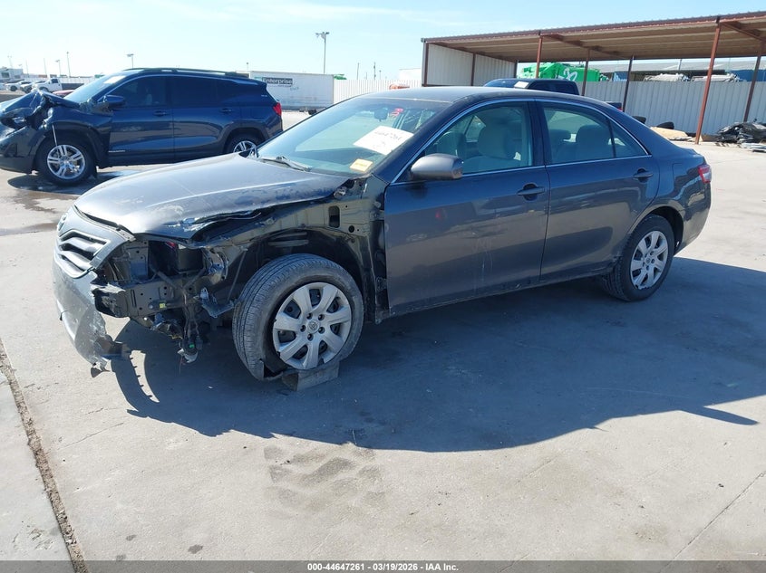 2010 Toyota Camry Le