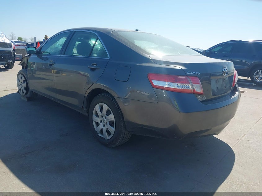 2010 Toyota Camry Le