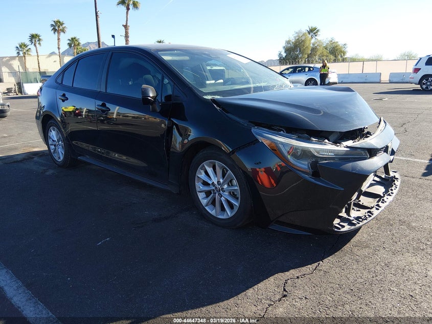 5YFVPMAE5NP299615 2022 Toyota Corolla Le auction photo 1