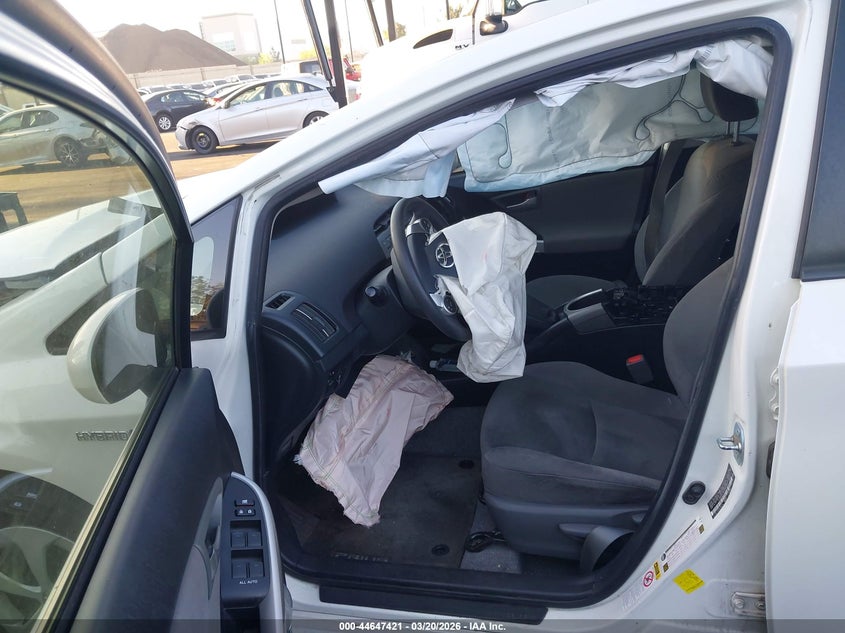 2014 Toyota Prius Two