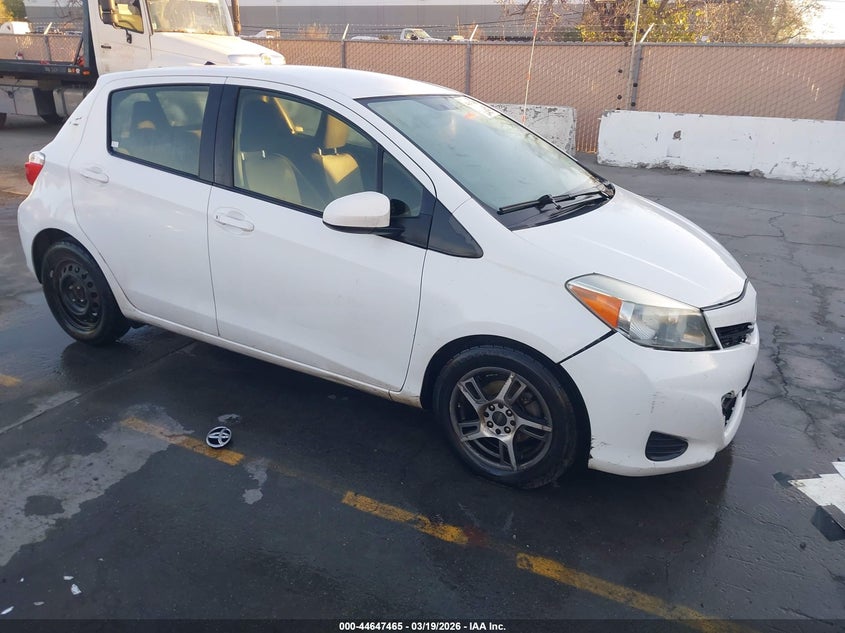 2012 TOYOTA YARIS LE