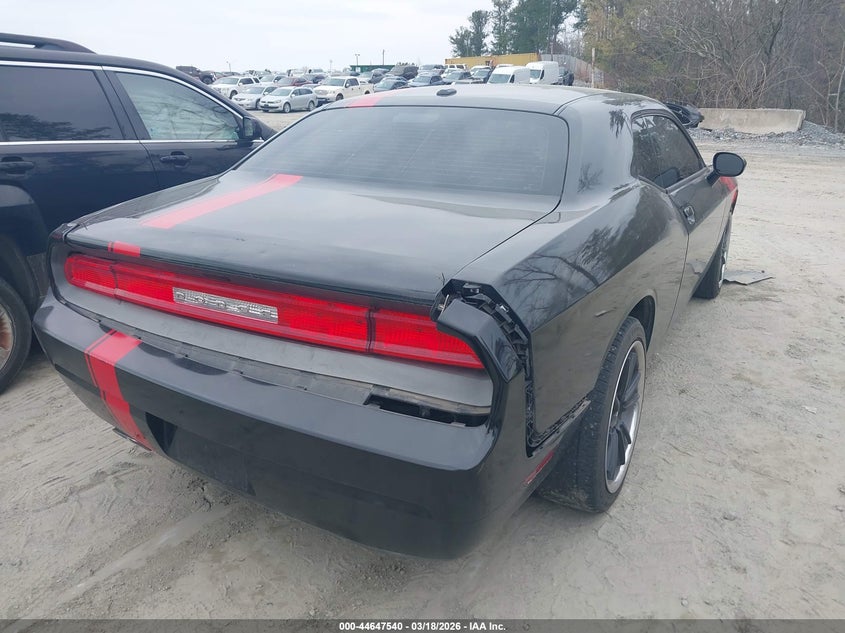 2012 Dodge Challenger Sxt