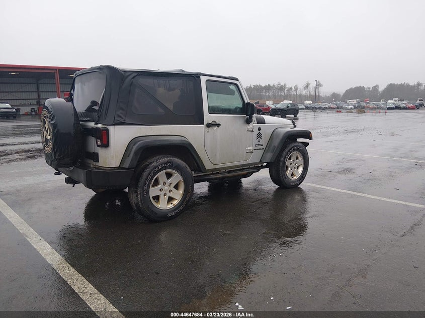 2011 JEEP WRANGLER auction photo 4