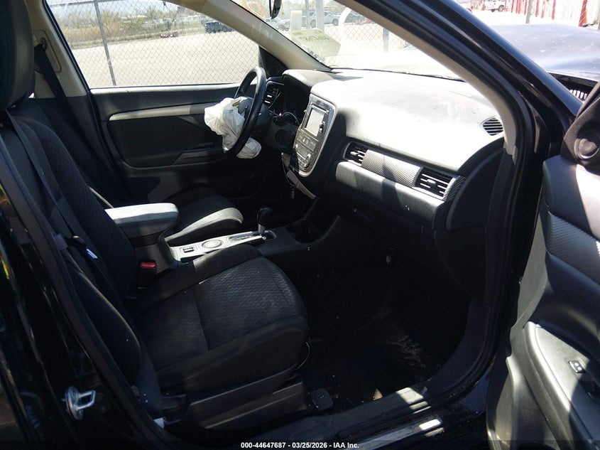 2014 Mitsubishi Outlander Se