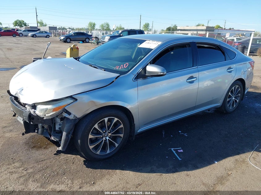 2016 Toyota Avalon Xle