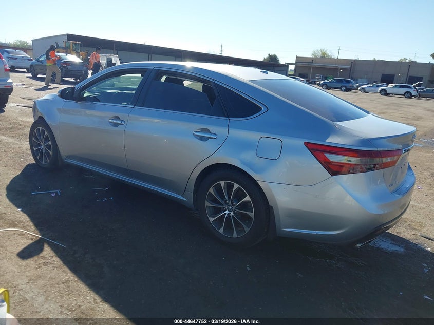 2016 Toyota Avalon Xle