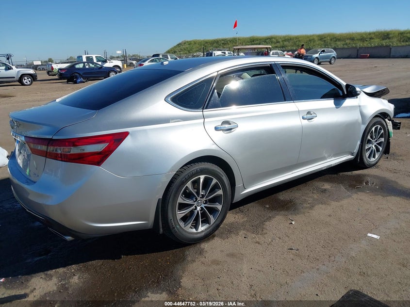 2016 Toyota Avalon Xle