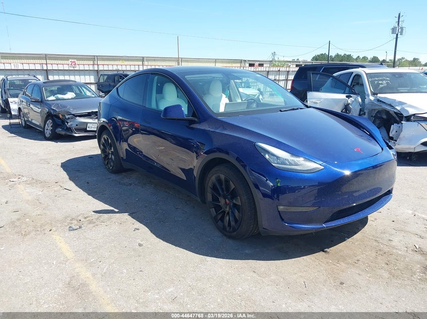 2021 Tesla Model Y Long Range Dual Motor All-Wheel Drive
