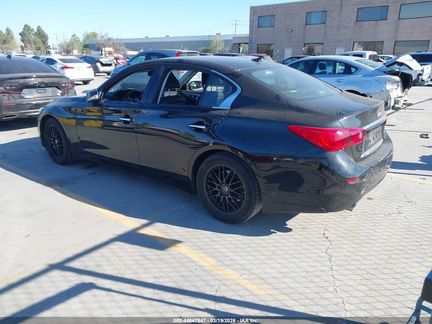 2015 Infiniti Q50 Premium