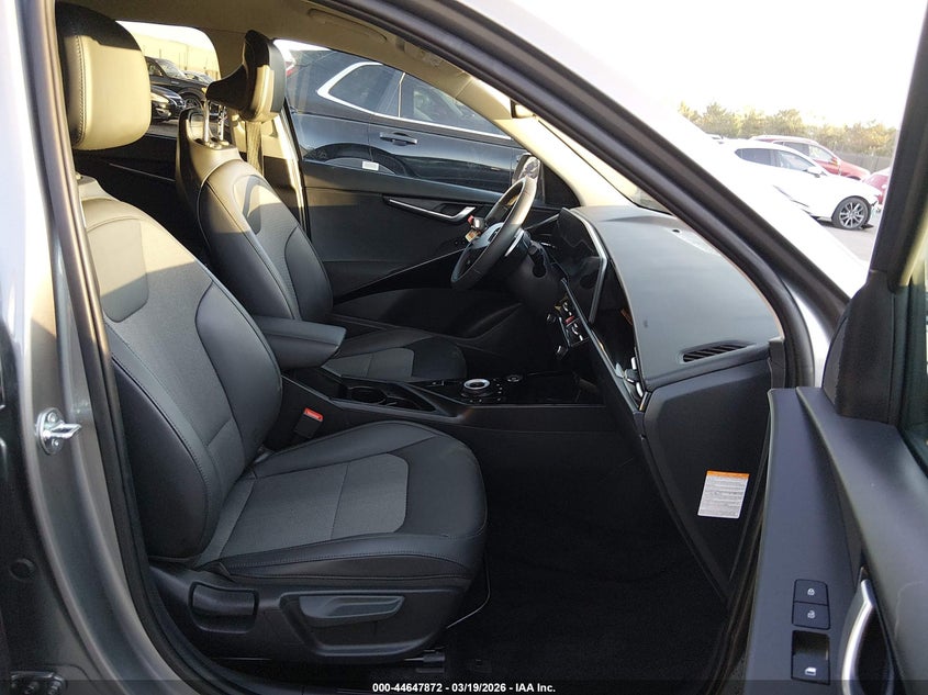 2025 Kia Niro Plug-In Hybrid Ex