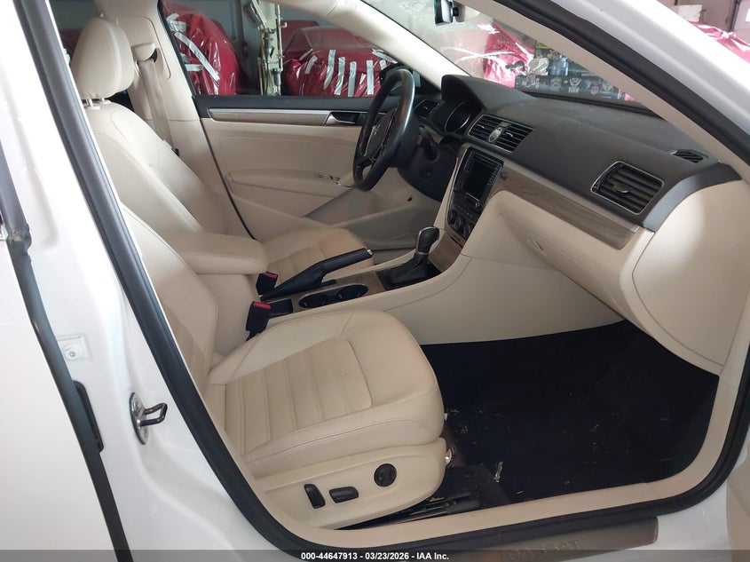 2017 Volkswagen Passat 1.8T Sel Premium