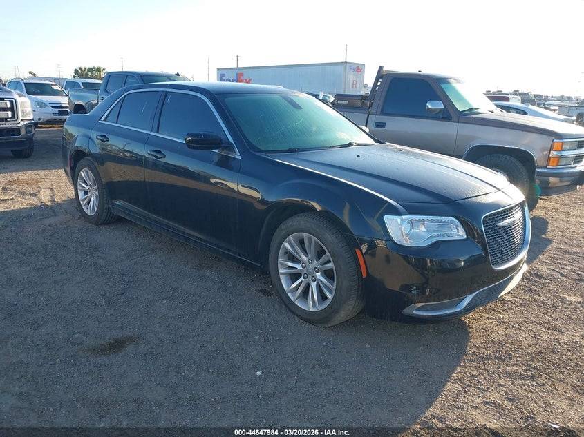 2019 Chrysler 300 Touring L