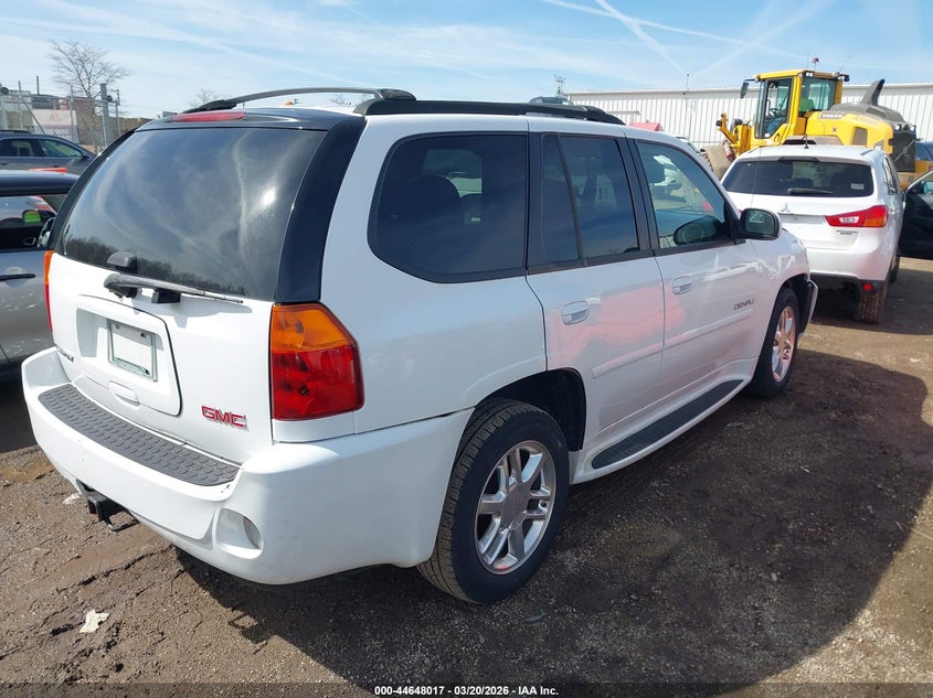 2008 GMC Envoy Denali