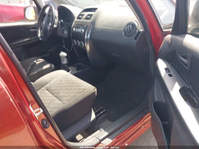2008 SUZUKI SX4 auction photo 5