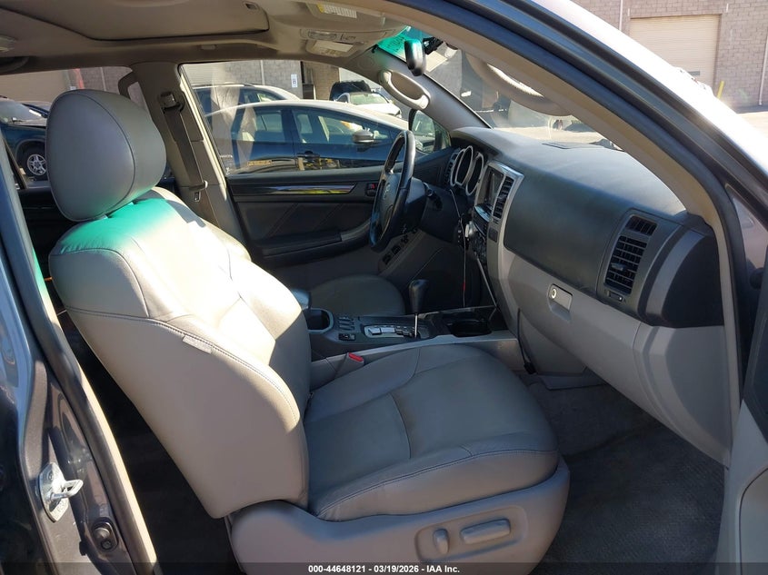 2005 Toyota 4Runner Limited V8