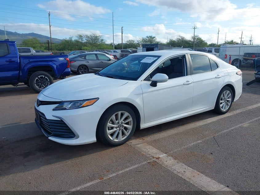 2024 Toyota Camry Le