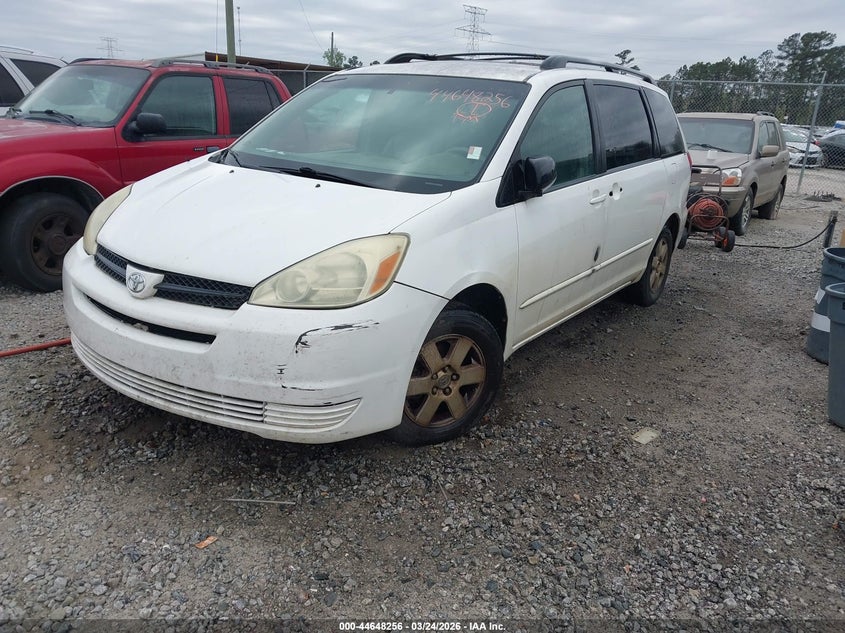 2004 Toyota Sienna Le