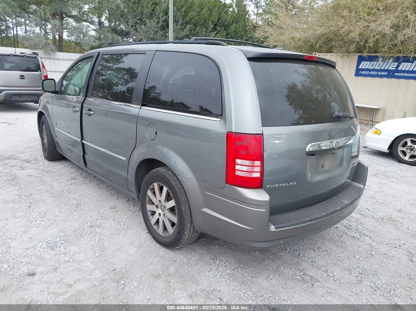 2009 Chrysler Town & Country Touring