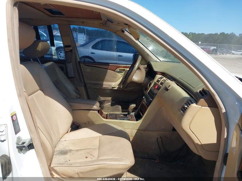 2001 Mercedes-Benz E 320