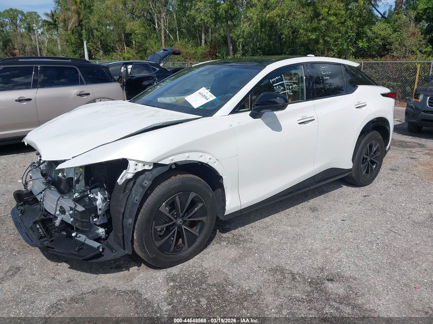 Vin: jtjbdadb2ta003122, lot: 45145608, lexus rz 350e premium 20262