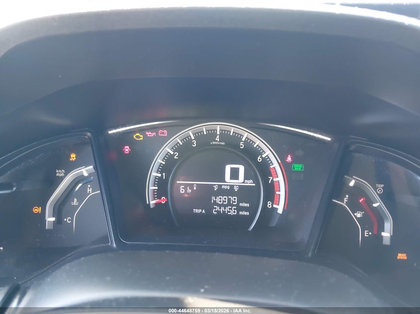 VIN SHHFK7G44JU215338 2018 HONDA CIVIC SPORT