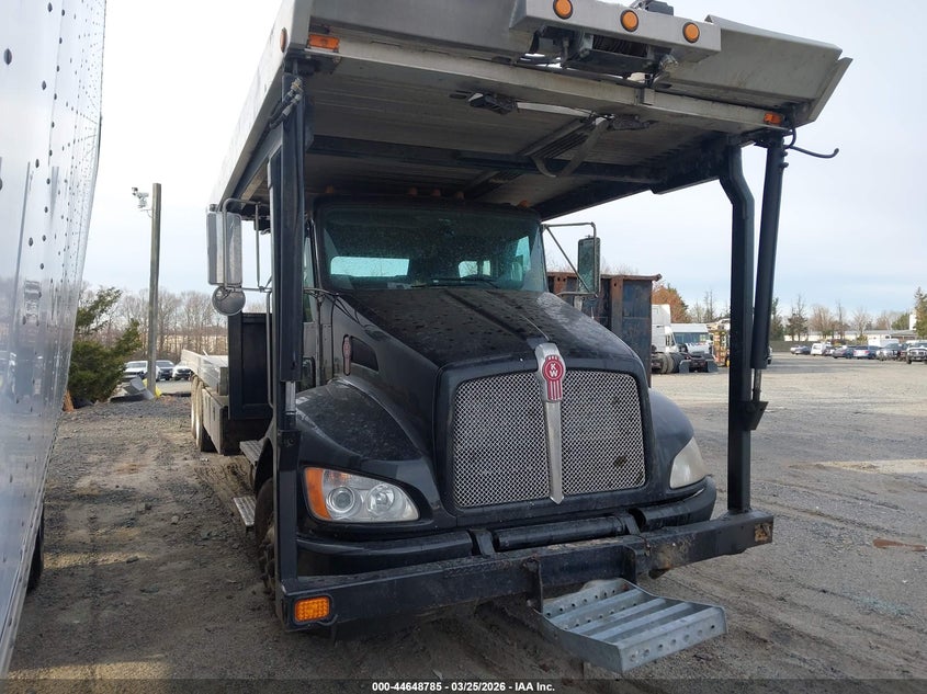 2021 KENWORTH T3 SERIES auction photo 1