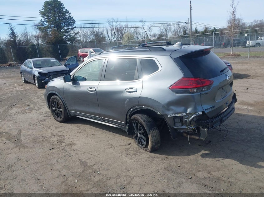2018 Nissan Rogue Sv