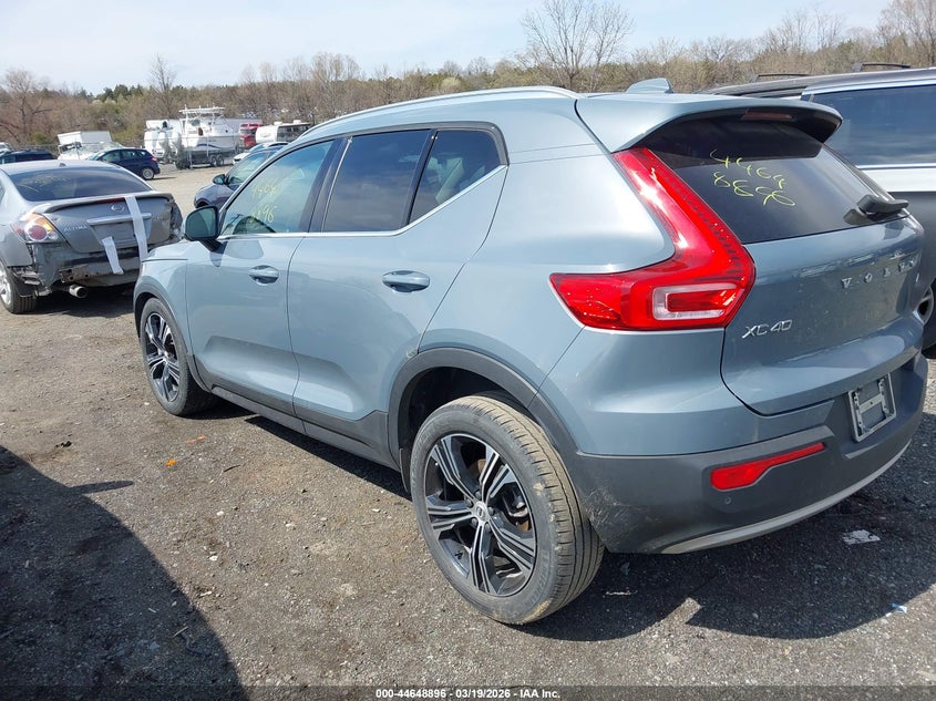 2022 Volvo Xc40 T5 Inscription