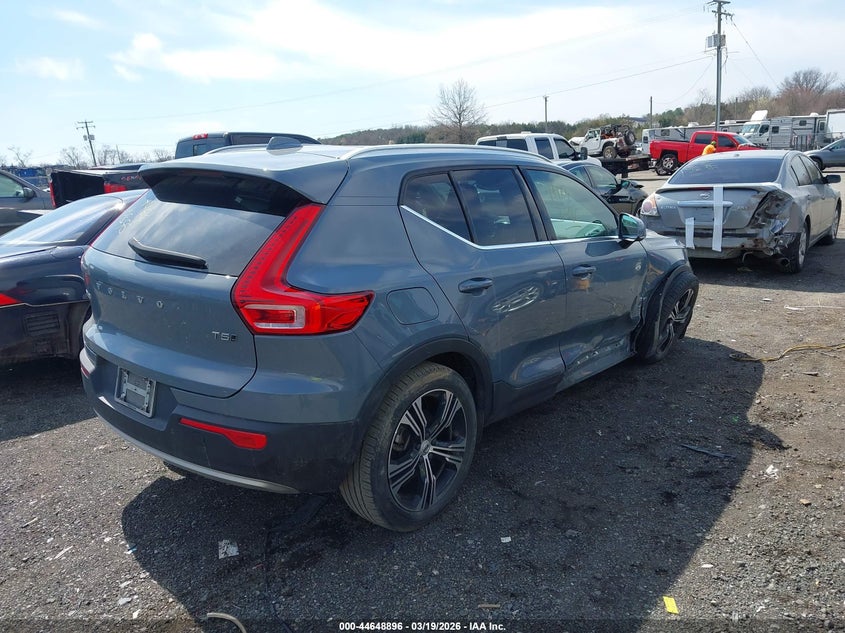 2022 Volvo Xc40 T5 Inscription