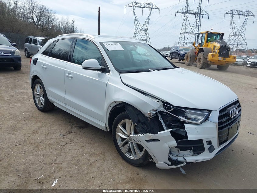 2016 Audi Q3 2.0T Premium Plus
