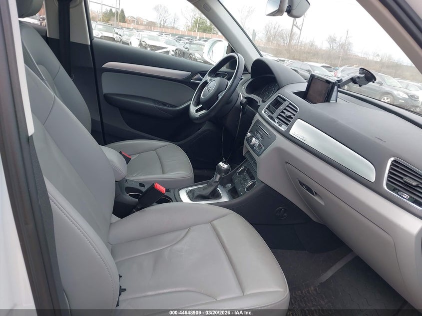 2016 Audi Q3 2.0T Premium Plus