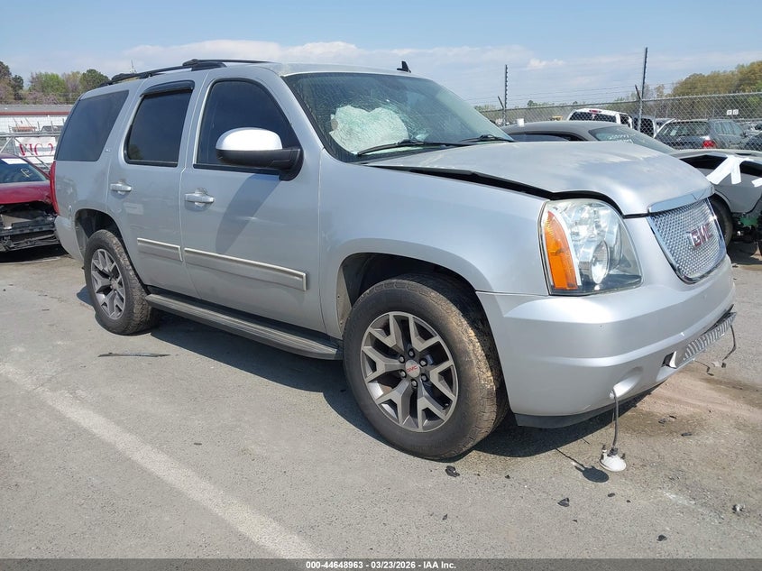 2013 GMC YUKON SLT