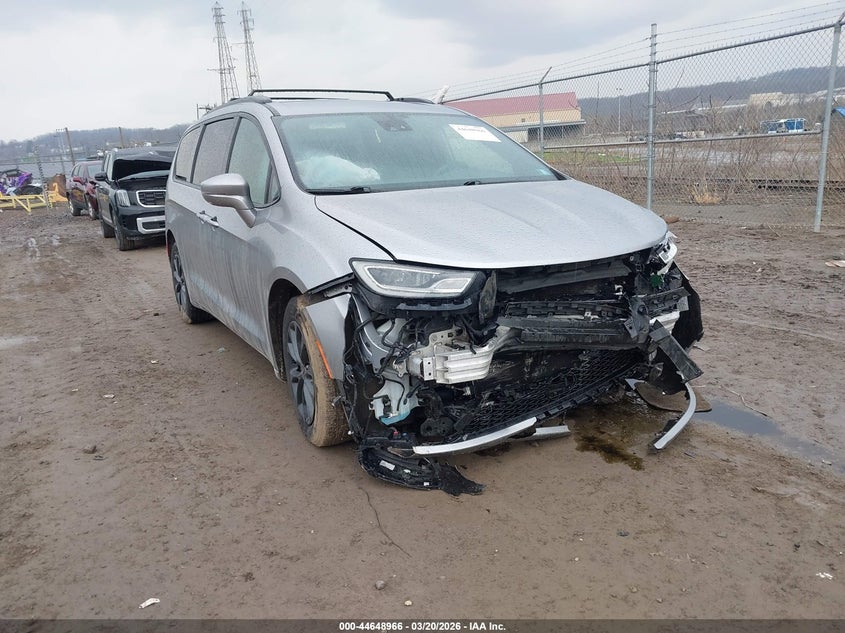 2021 Chrysler Pacifica Touring L