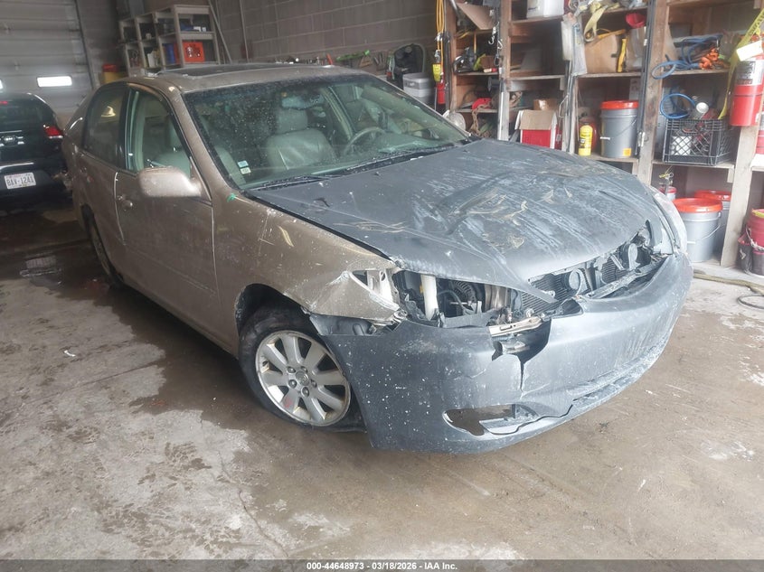 4T1BF32K74U588108 2004 Toyota Camry Xle V6 auction photo 1