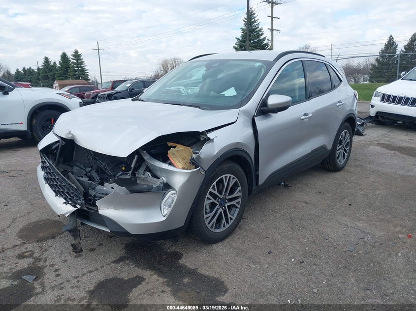 2020 Ford Escape Sel