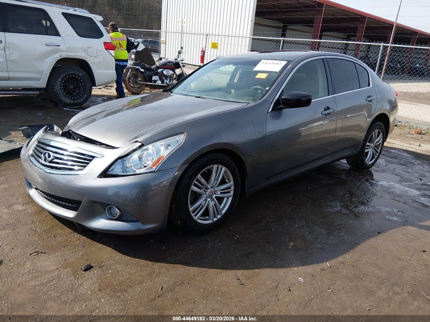 2013 Infiniti G37X