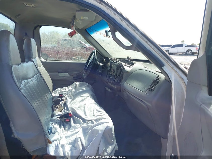 1998 Ford F-150 Lariat/Standard/Xl/Xlt