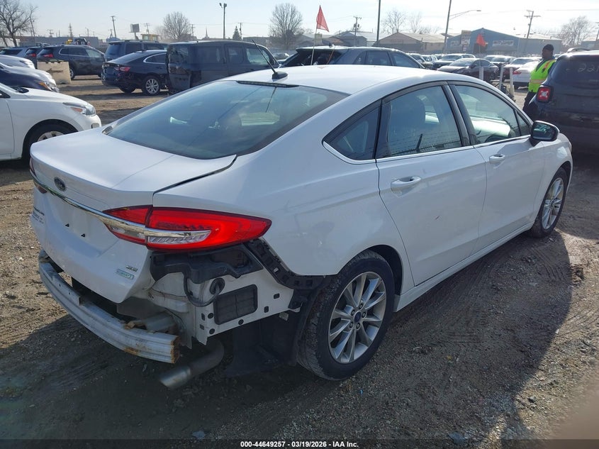 2017 Ford Fusion Se