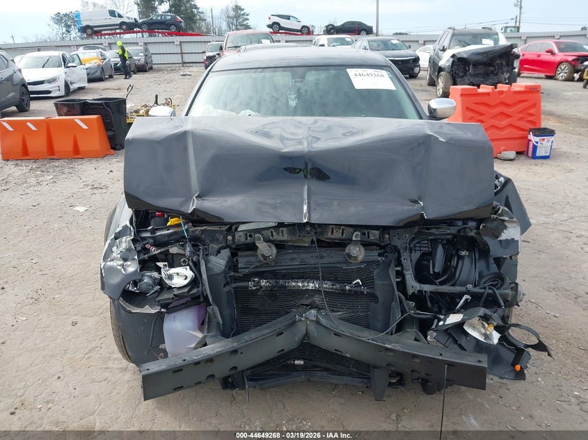 2009 Chrysler 300C Hemi VIN: 2C3KA63T19H611571 Lot: 44649268