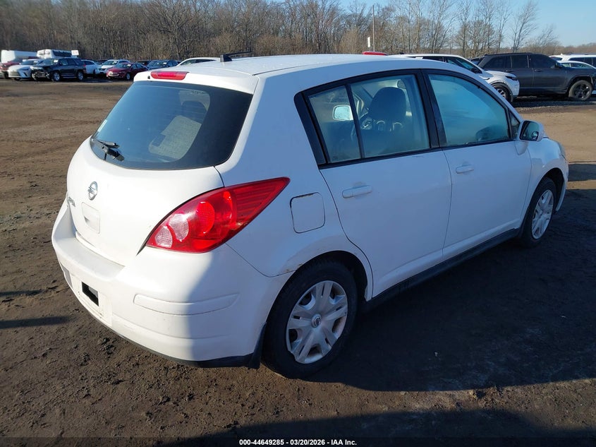 2011 Nissan Versa 1.8S