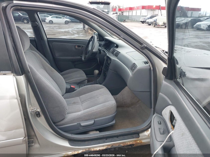 2001 Toyota Camry Le