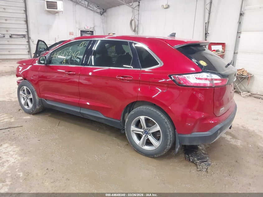 2022 Ford Edge Sel
