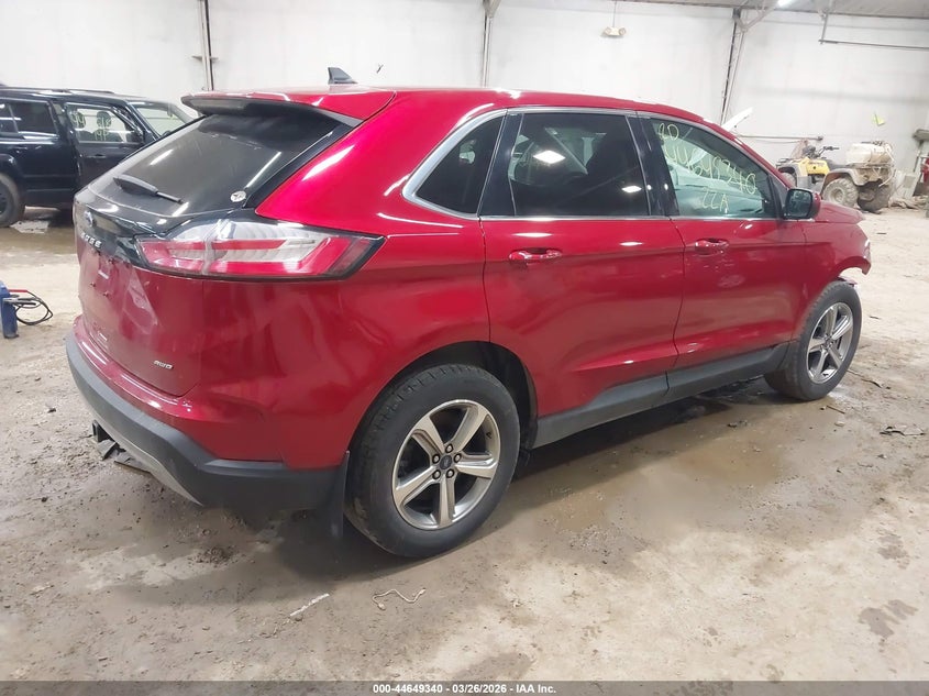 2022 Ford Edge Sel