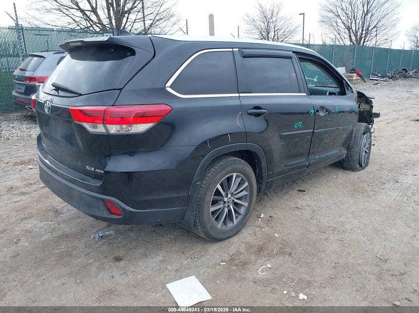 2018 Toyota Highlander Xle